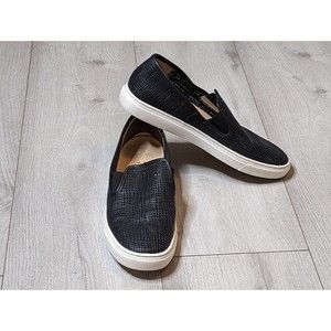 Vince Camuto Becker Black Leather Open Weave Slip On Loafer Sneaker sz 8.5